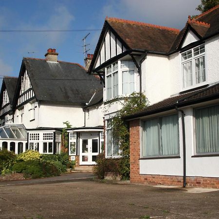 Clifton Lodge Hotel High Wycombe Esterno foto